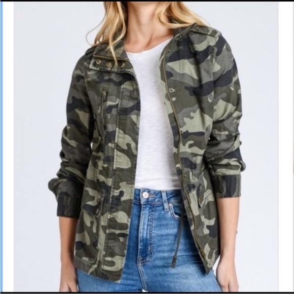Camo Print Jacket M/L - Picture 5 of 6